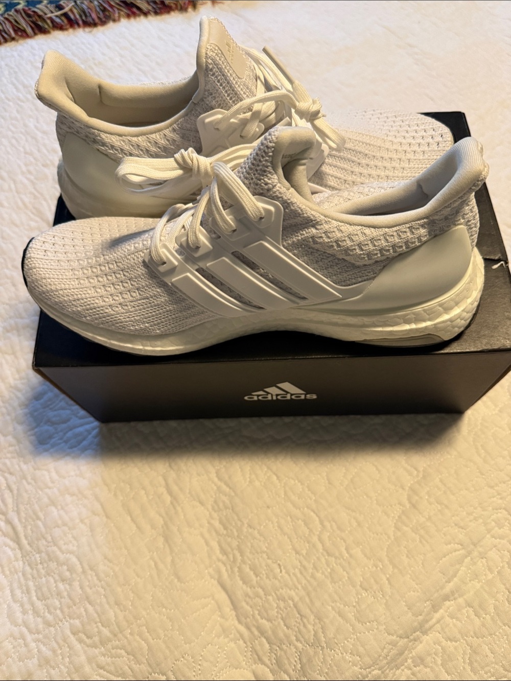 NWT ADIDAS ultraBOOST  men running shoes size 8